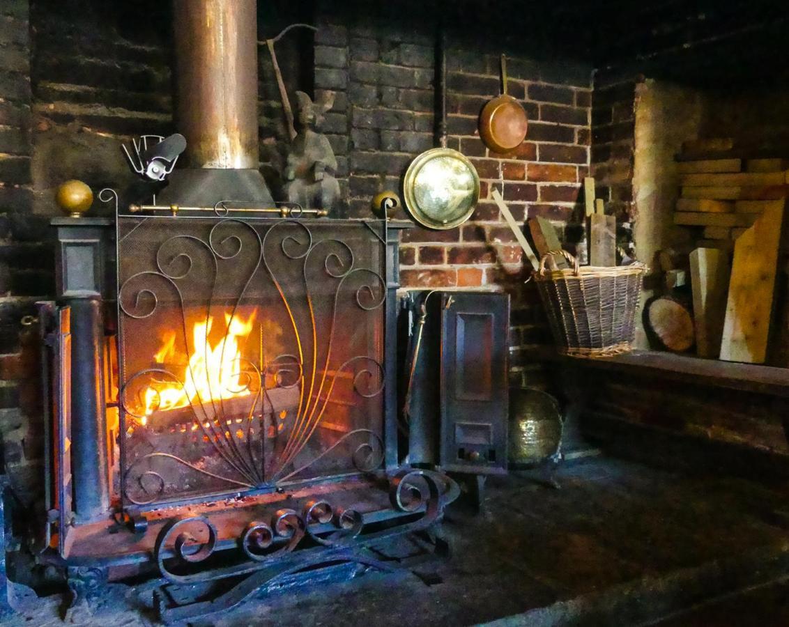 Ye Olde Smugglers Inne Alfriston Kültér fotó